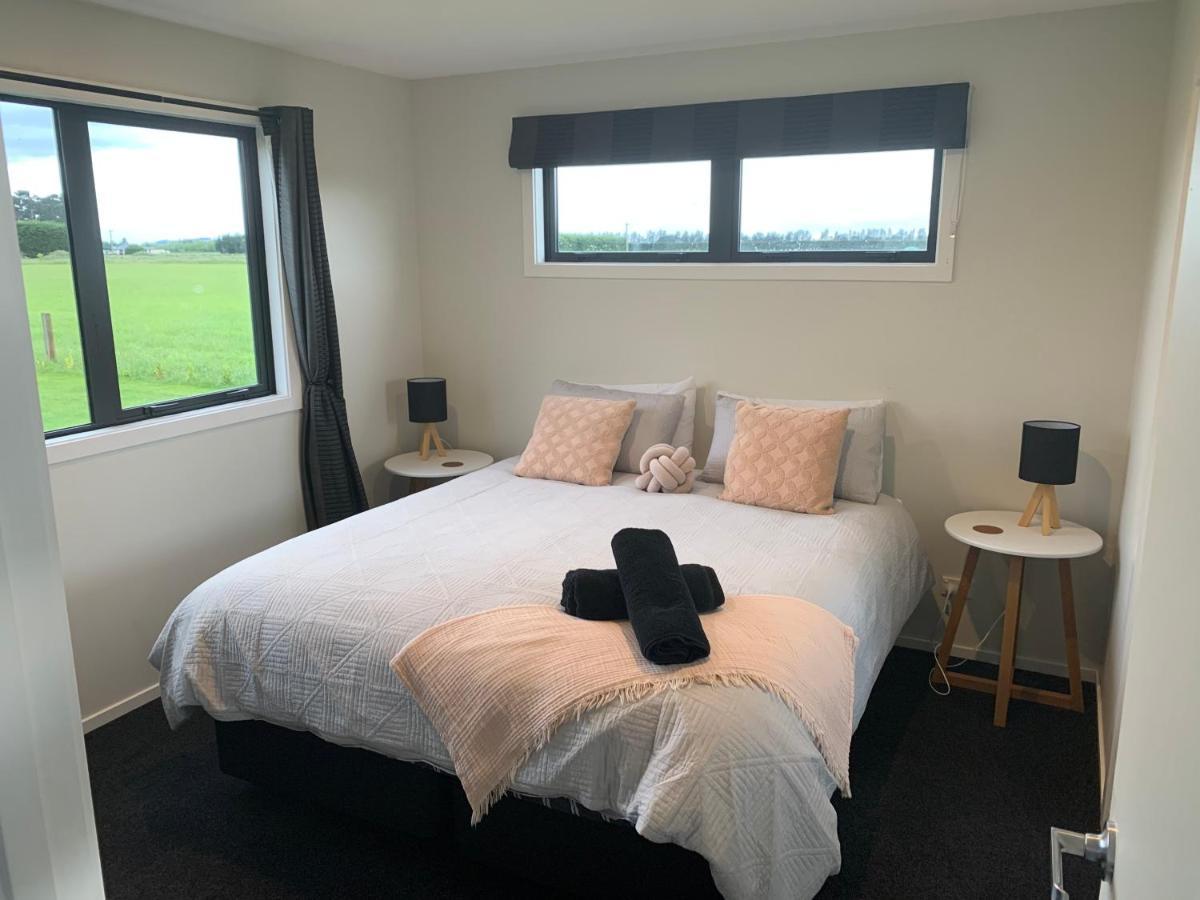 Oxford - Under The Mountains 1-Bedroom Guesthouse Burnt Hill エクステリア 写真